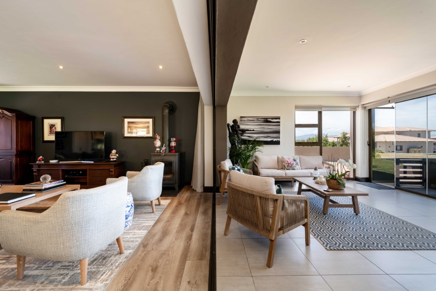 4 Bedroom Property for Sale in The Hill Western Cape